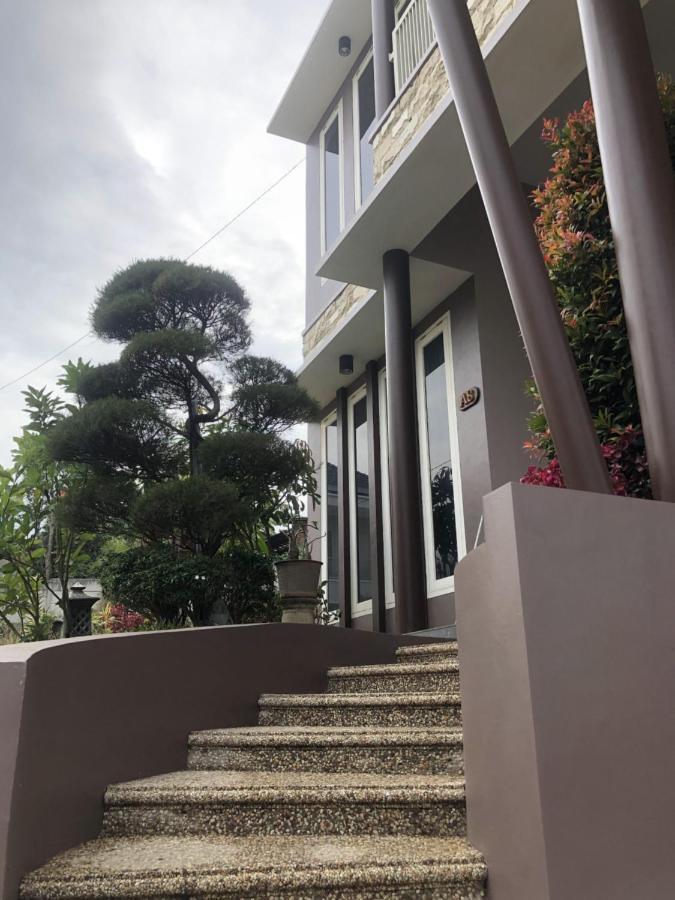 Villa Kusuma Hill A8 Бату Екстериор снимка